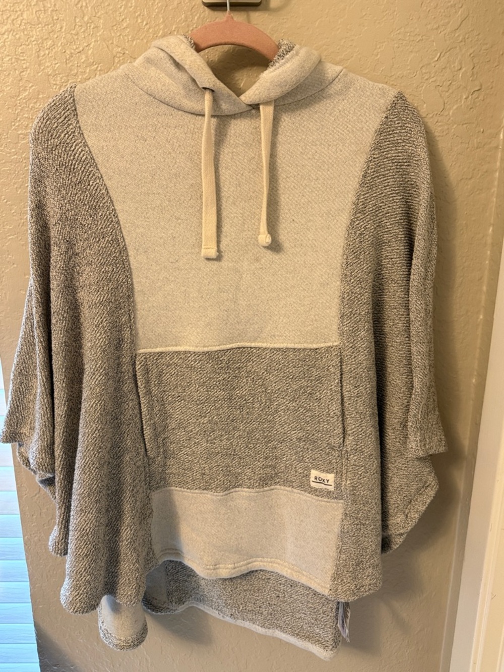 Roxy Two-Tone Hooded Pullover in Light Gray & Cream